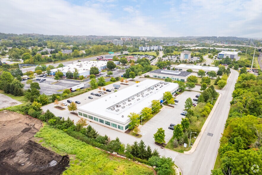 More Photos Of 400 Davis Dr, Plymouth Meeting Light Manufacturing For Lease