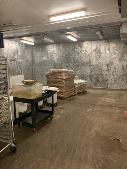 More Photos Of 2505 Farrington St, Dallas Refrigeration Cold Storage For Lease