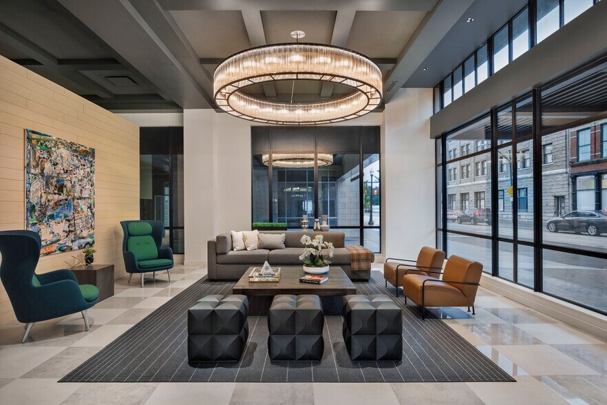 More Photos Of 2550 Detroit Ave, Cleveland Apartments For Lease