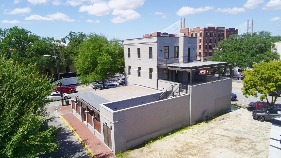 More Photos Of 30-32 Martin Luther King Jr Blvd, Savannah Restaurant For Lease