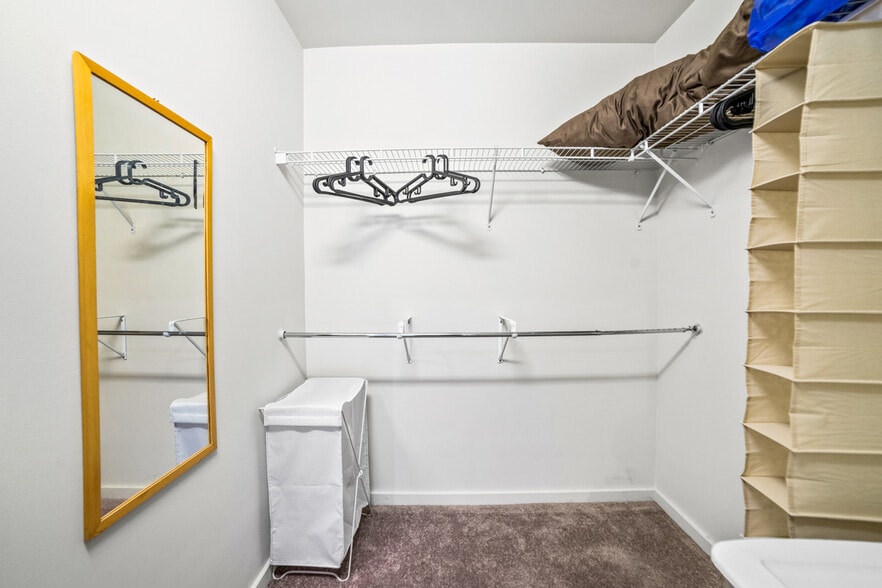 More Photos Of 350 11th Ave, San Diego Apartments For Sale