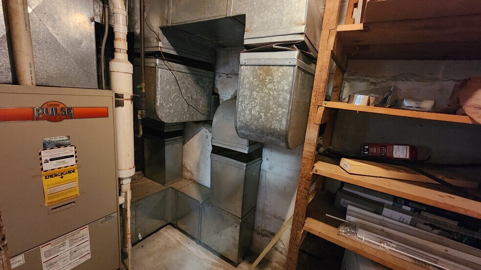 More Photos Of 1110 W Oakland Ave, Austin Apartments For Sale