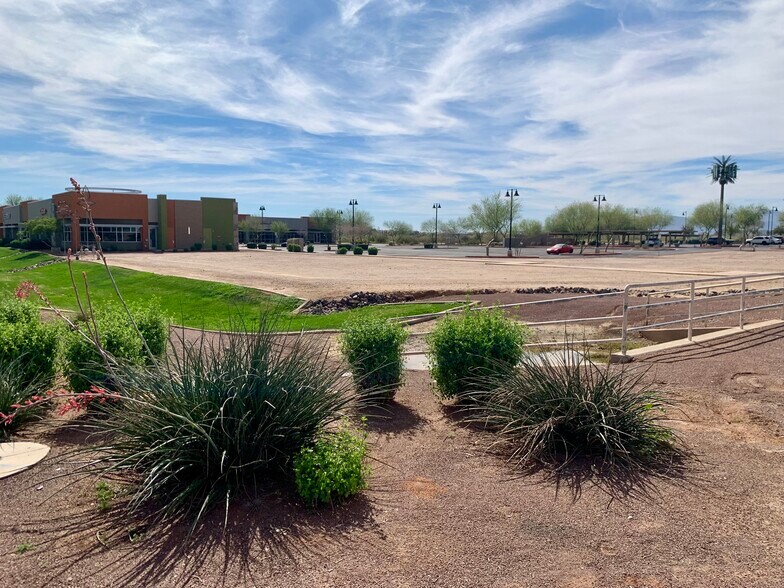 Primary Photo Of 15800 N Litchfield Rd, Surprise Land For Sale