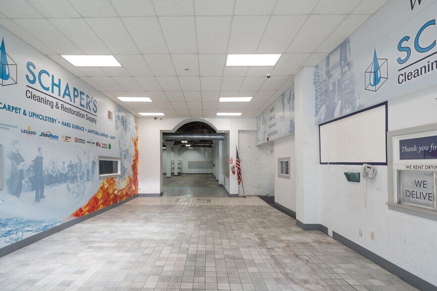 More Photos Of 2221 E Clearfield St, Philadelphia Warehouse For Lease