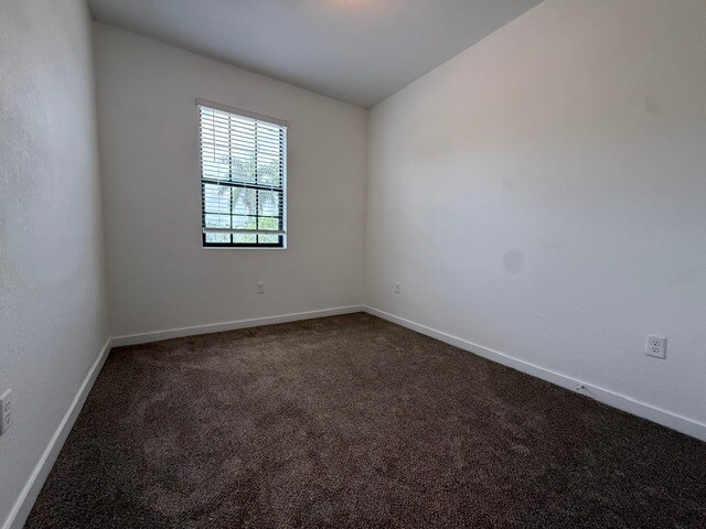 More Photos Of 716-731 SW 12th St, Homestead Apartments For Sale
