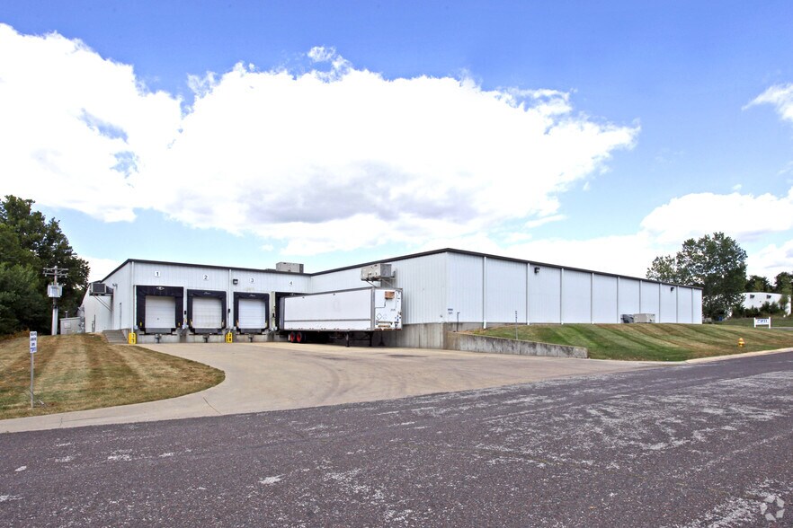 More Photos Of 1310 Stylemaster Dr, Union Manufacturing For Sale