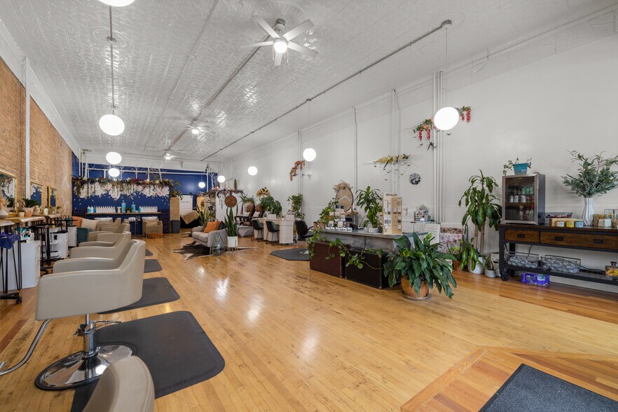 More Photos Of 17 2nd St E, Kalispell Storefront Retail Office For Sale