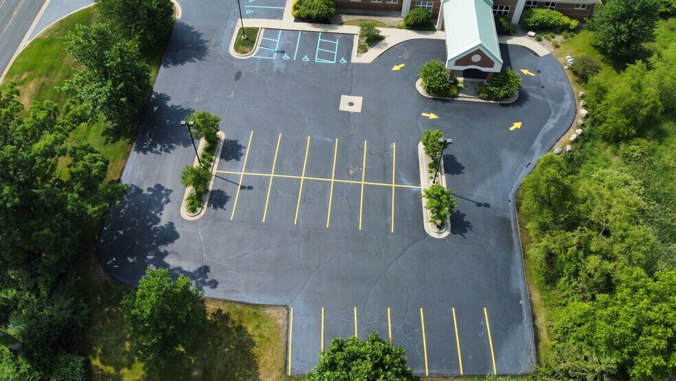 More Photos Of 3770 Capital Ave SW, Battle Creek Medical For Sale