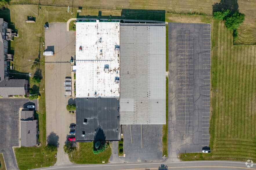 More Photos Of 7577-7585 Freedom Ave NW, North Canton Warehouse For Lease