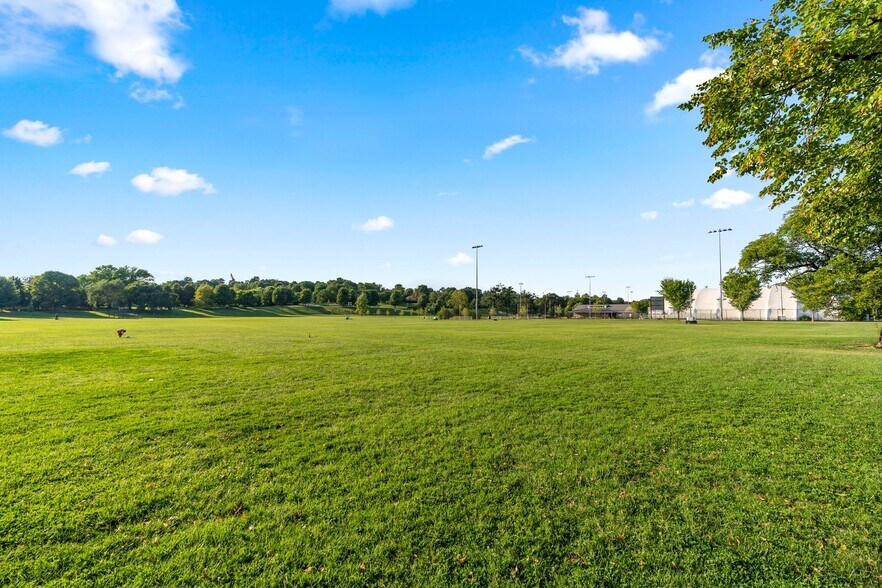 More Photos Of 2819 Eastern Ave, Baltimore Storefront Retail Residential For Sale
