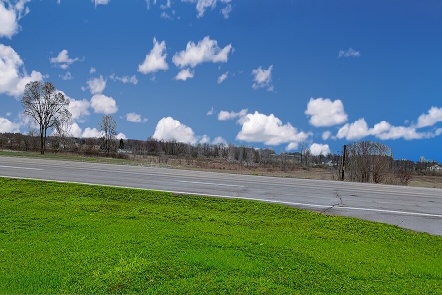 More Photos Of 1565 Marion-Waldo Rd, Marion General Retail For Sale