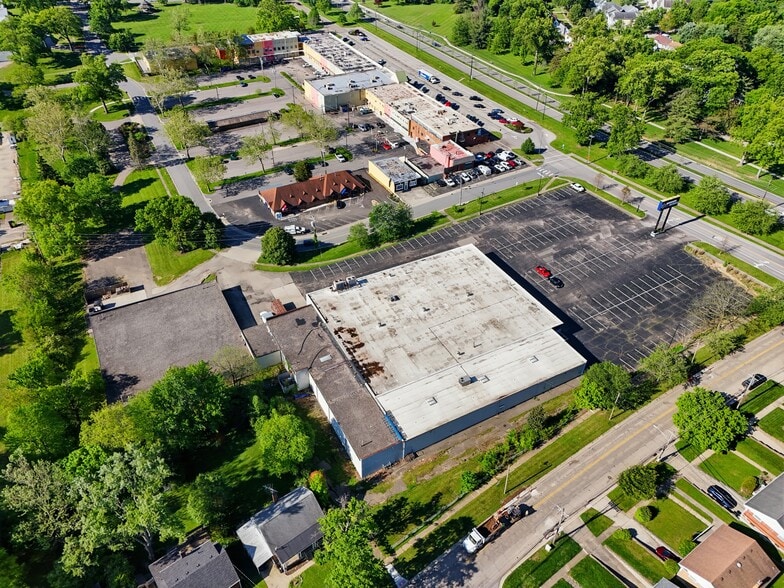 More Photos Of 50 Eswin St, Cincinnati Freestanding For Sale