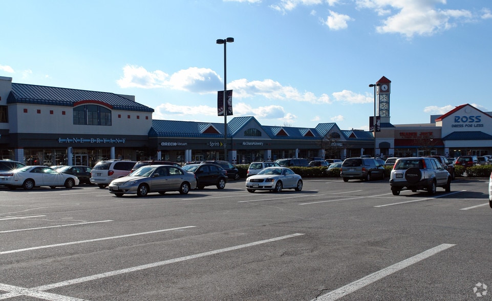 More Photos Of 12266-12270 Rockville Pike, Rockville General Retail For Lease