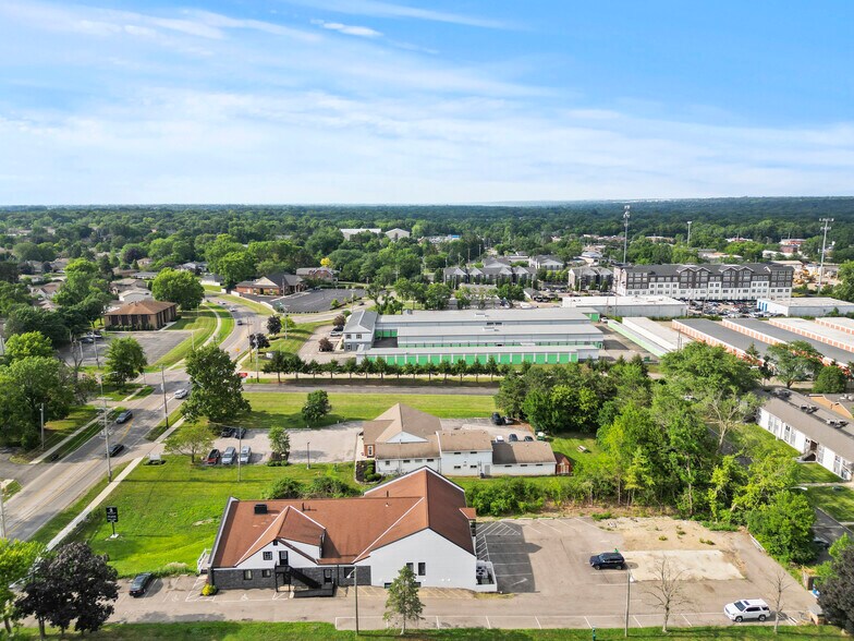 More Photos Of 4588 Kenny Rd, Columbus Storefront Retail Office For Sale