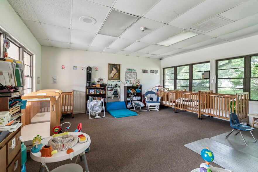 More Photos Of 3511 Linkwood Dr, Houston Religious Facility For Sale