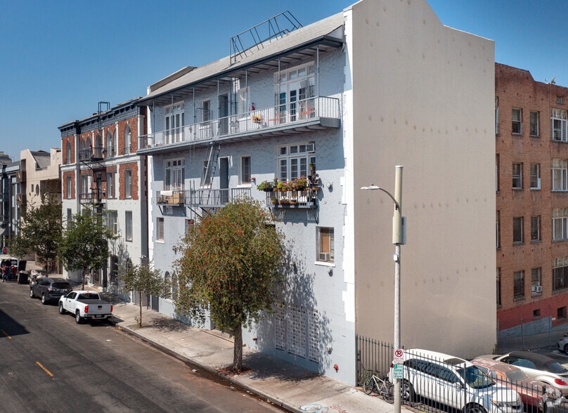 More Photos Of 721 S Mariposa Ave, Los Angeles Apartments For Sale