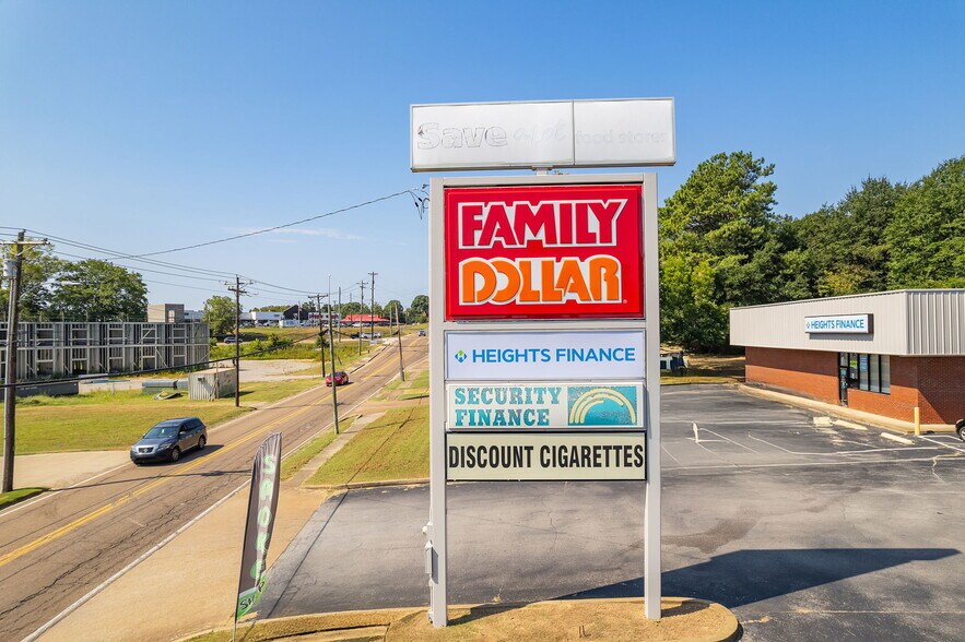 More Photos Of 121 Whitley Ave, Henderson Supermarket For Lease