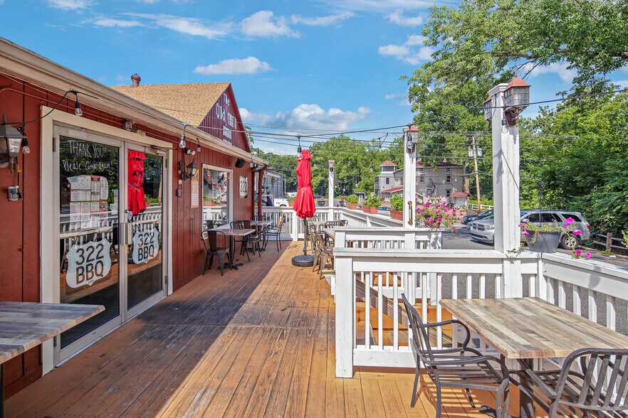 More Photos Of 1 S Main St, Mullica Hill Storefront Retail Office For Sale