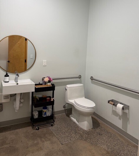 More Photos Of 1407 W Magnolia Blvd, Burbank Coworking Space