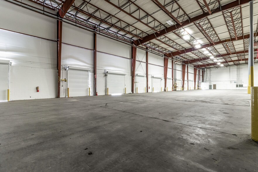 More Photos Of 1310 Citizens Pky, Morrow Industrial For Sale