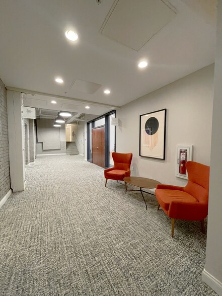 More Photos Of 2658 Scranton Rd, Cleveland Apartments For Lease