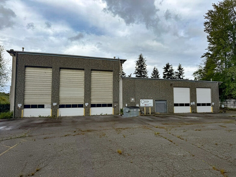 More Photos Of 6300 Glenwood Ave, Everett Warehouse For Sale