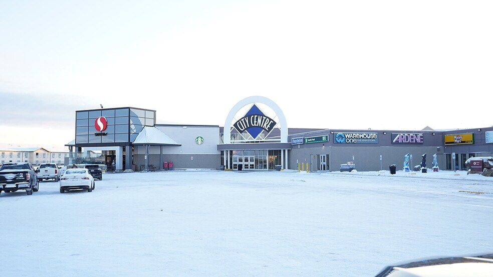 Primary Photo Of 300 Mystery Lake Rd, Thompson General Retail For Lease