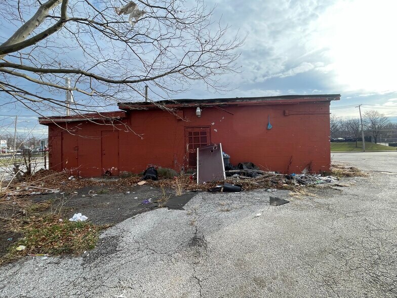 More Photos Of 1706 Hayden Ave, East Cleveland Auto Dealership For Sale
