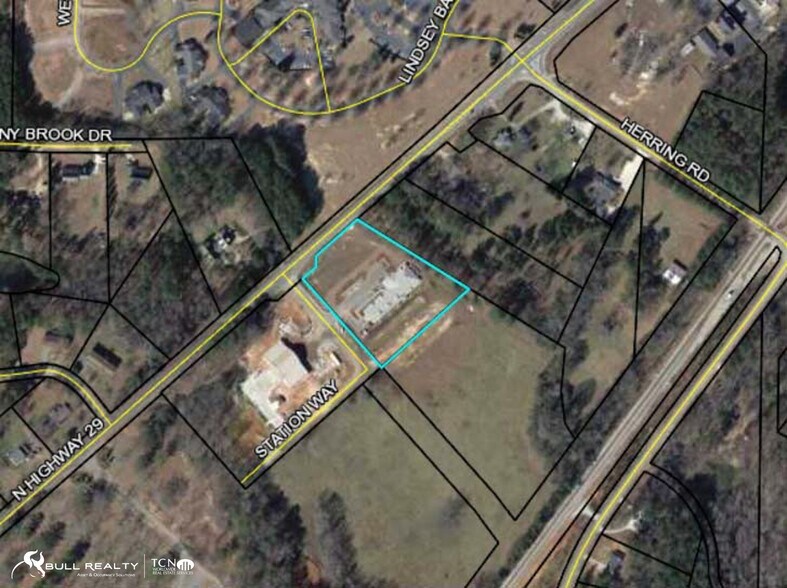 More Photos Of 22 Madras Pky, Newnan Healthcare For Lease