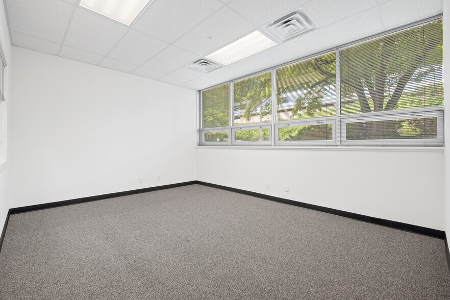 More Photos Of 185 Kisco Ave, Mount Kisco Light Manufacturing For Lease