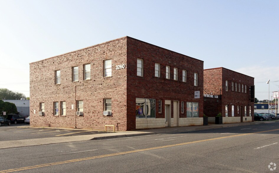 Primary Photo Of 3260 Wilson Blvd, Arlington Office For Lease