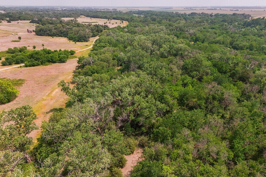 More Photos Of 9111 Long View Road, Burrton Land For Sale