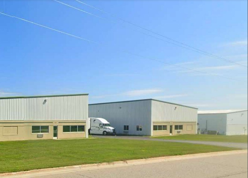 More Photos Of 545 Industrial Dr, Clare Industrial For Sale