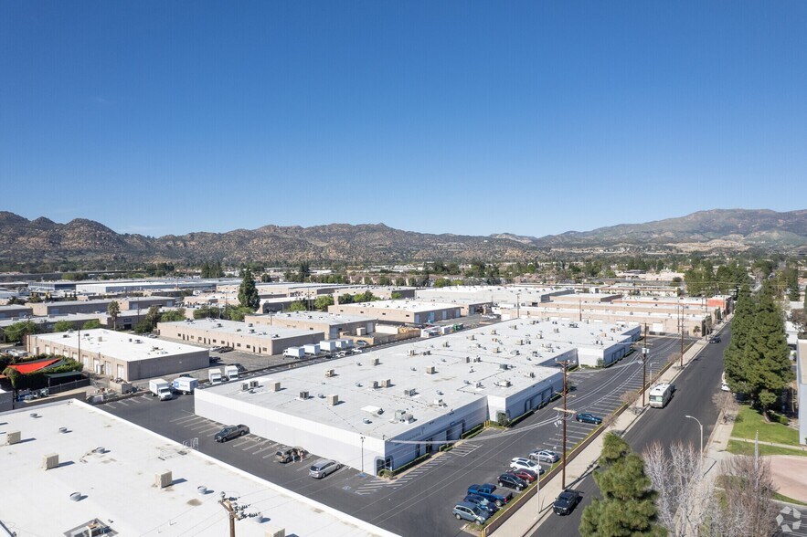 More Photos Of 21001-21009 Superior St, Chatsworth Unknown For Lease