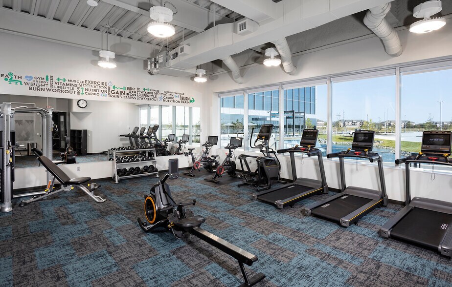 More Photos Of 18881 W Dodge Rd, Omaha Office For Sale