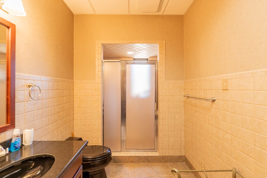 More Photos Of 4803 S Perkins Rd, Stillwater Specialty For Sale