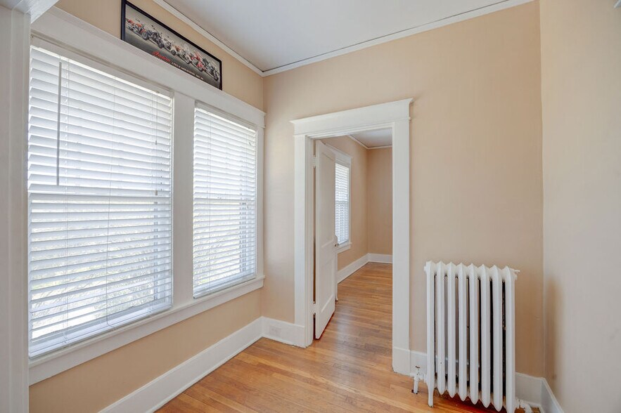 More Photos Of 195 Angelus St, Memphis Multifamily For Sale