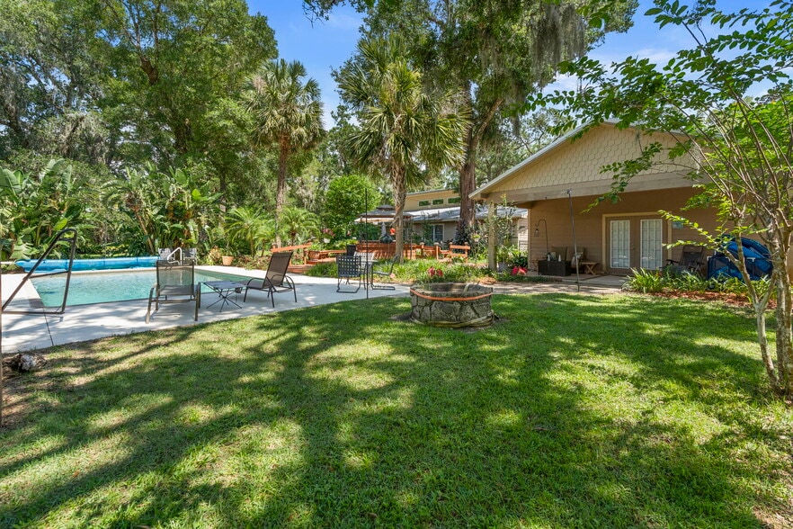More Photos Of 1056 Reynolds Rd, De Leon Springs Specialty For Sale