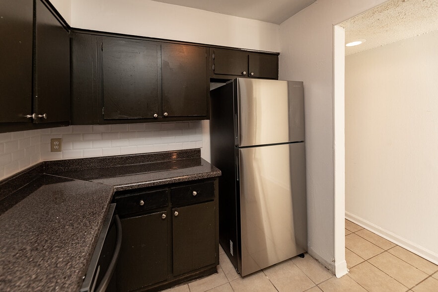 More Photos Of 2780 Raleigh-Lagrange Rd, Memphis Apartments For Sale