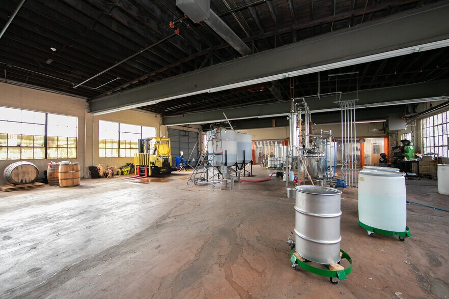 More Photos Of 740 N Broad St, Woodbury Land For Lease