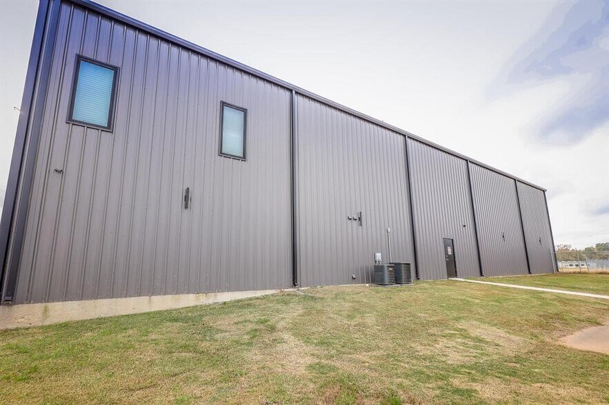 More Photos Of 139 SKYWAY SPUR Spur, Longview Specialty For Sale
