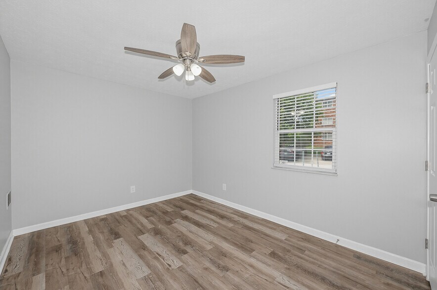 More Photos Of 2244 Salvador St, Cincinnati Multifamily For Sale