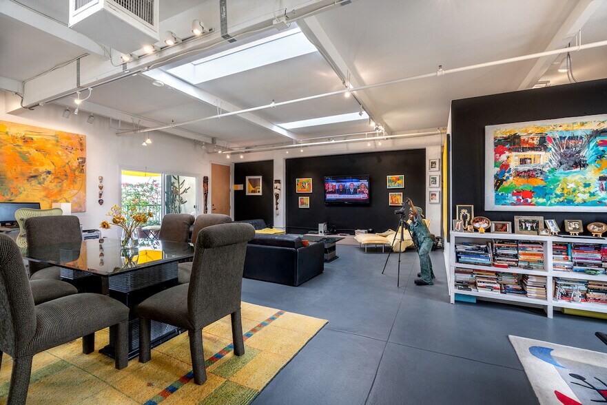 More Photos Of 1920-1928 Hancock St, San Diego Warehouse For Sale