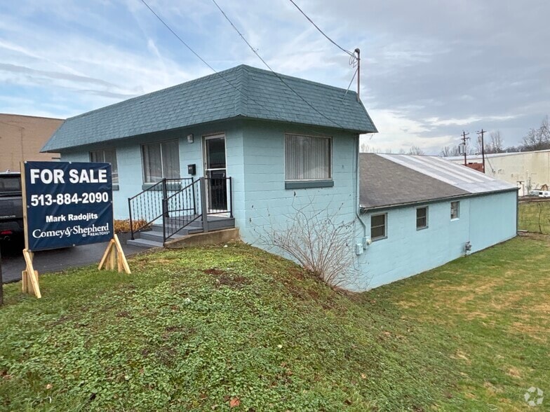 More Photos Of 340 W Main St, Batavia Office For Sale