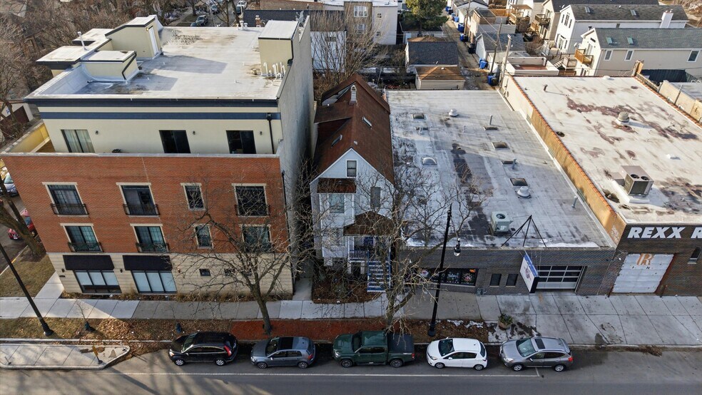 More Photos Of 4140 N Western Ave, Chicago Multifamily For Sale