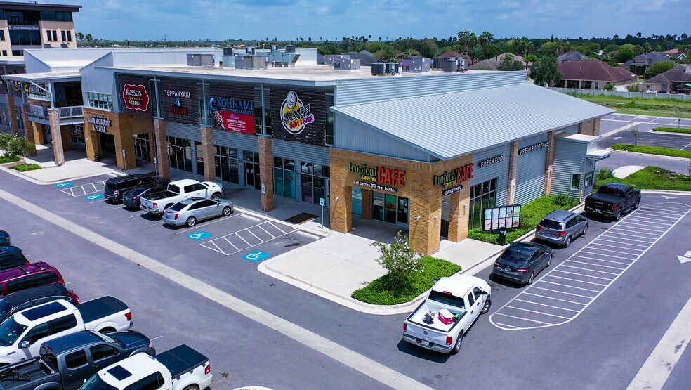 More Photos Of 6710 W Expressway 83, Harlingen Unknown For Lease