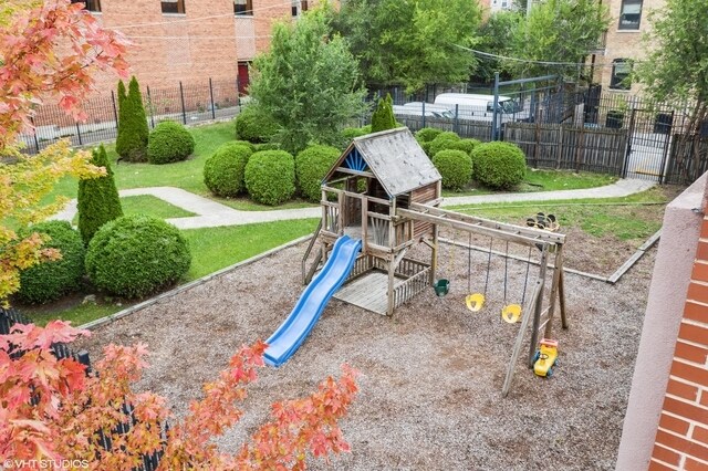 More Photos Of 222 E 61st St, Chicago Daycare Center For Sale