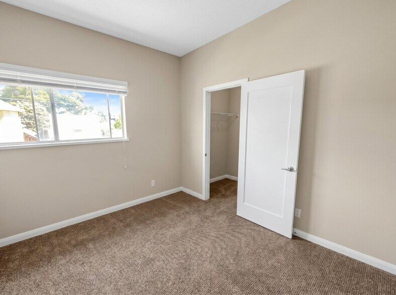 More Photos Of 834 Georgia St, Vallejo Apartments For Sale
