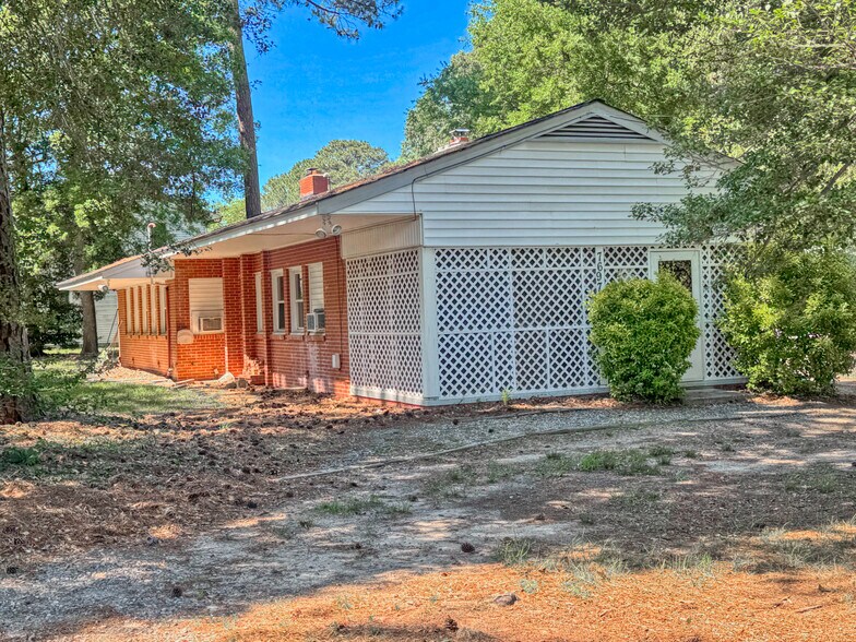 More Photos Of , Gloucester Point Multifamily For Sale