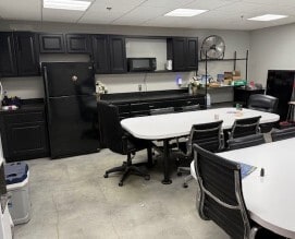 More Photos Of 2401 S Gulley Rd, Dearborn Distribution For Sale